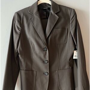 NWT Tahari Pant Suit (Size 8) jacket & pants